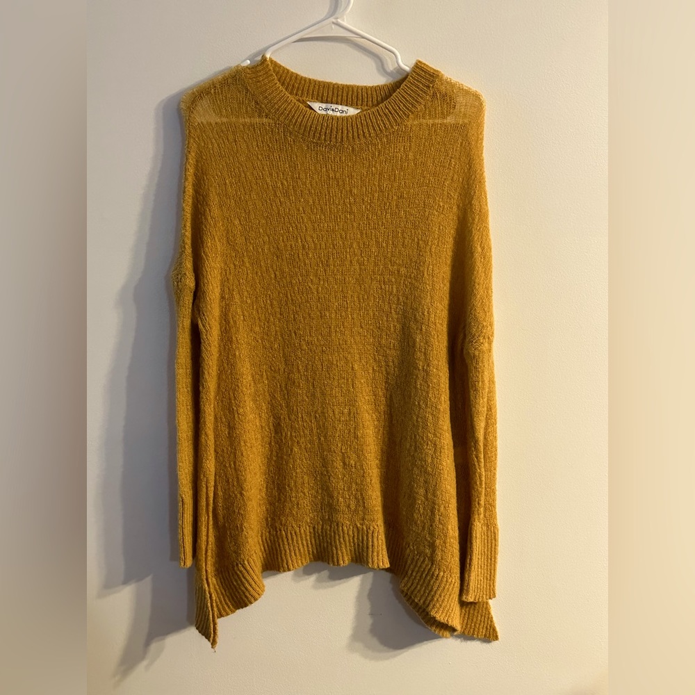 Women’s small sweater